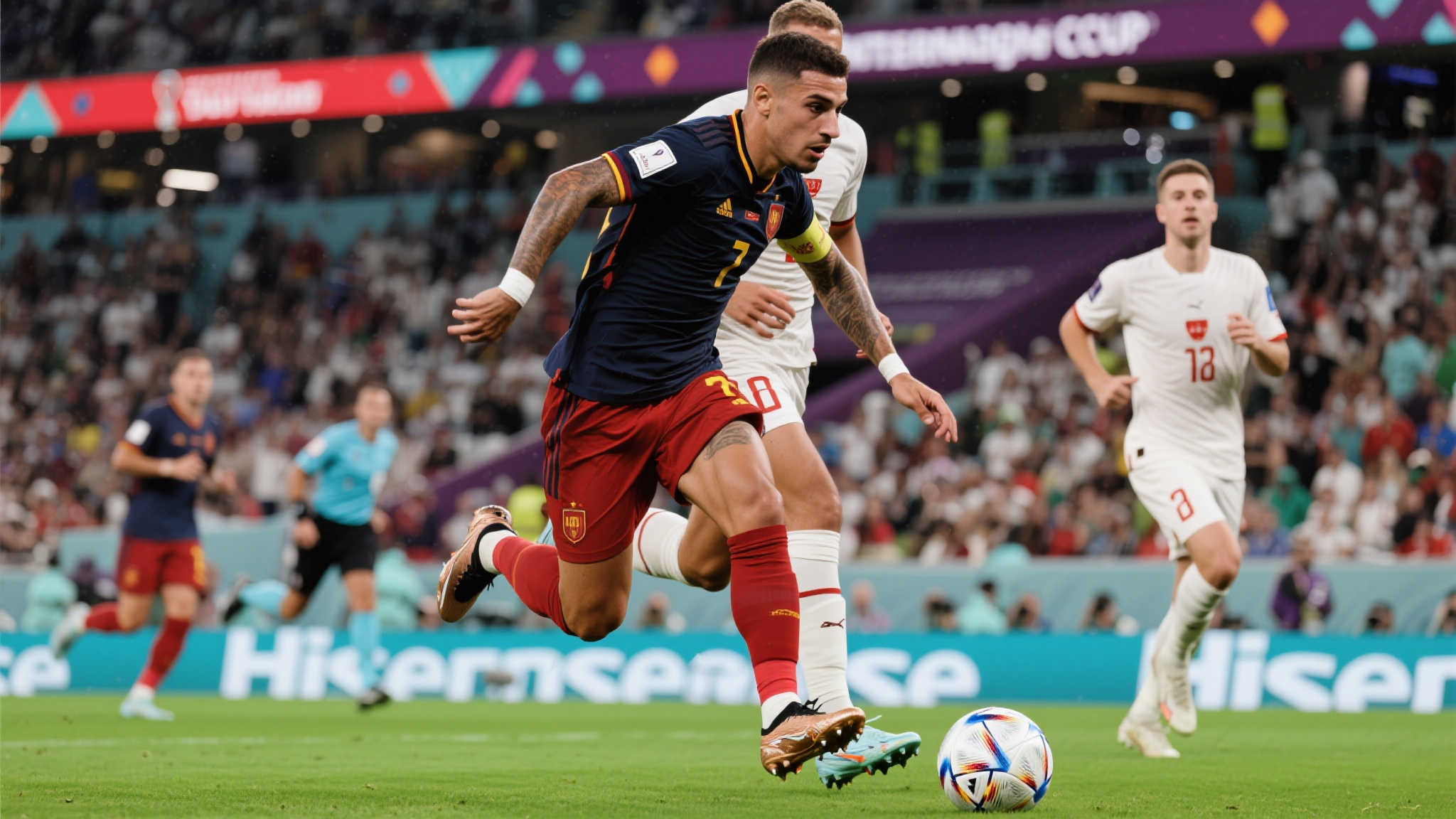 莱因克尔评金球奖:登贝莱大热,多纳鲁马备受关注 莱因克尔评金球奖:登贝莱大热,多纳鲁马备受关注